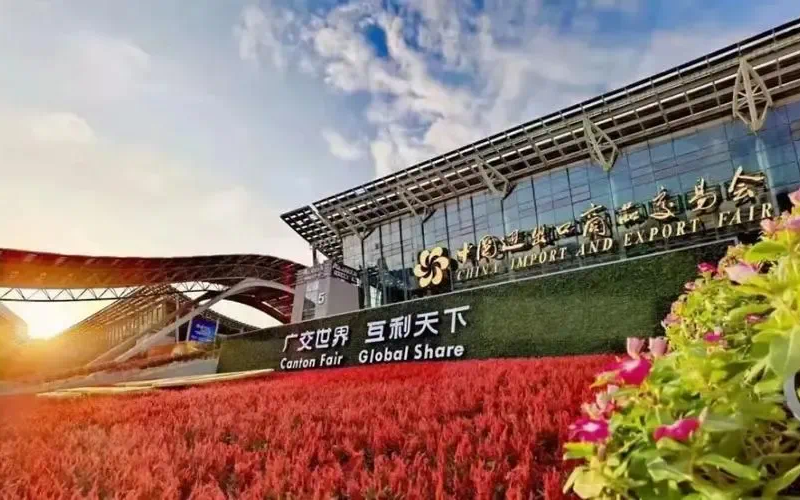 雷諾爾電氣閃耀第135屆廣交會(huì )，自主技術(shù)創(chuàng  )新引領(lǐng)行業(yè)未來(lái)